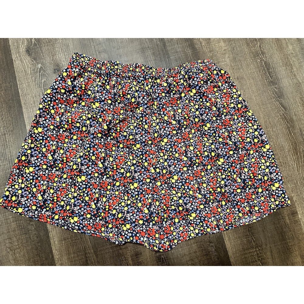 J. Crew Floral Shorts Multicolor size 4